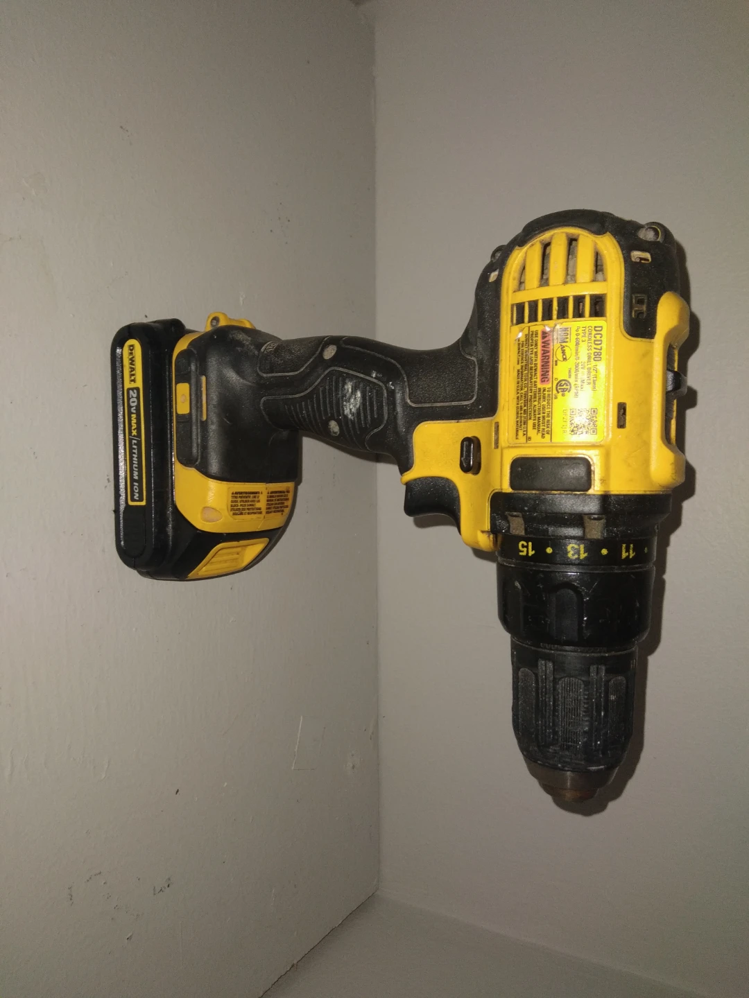 Dewalt DCD780 ($35.00) - photo 5