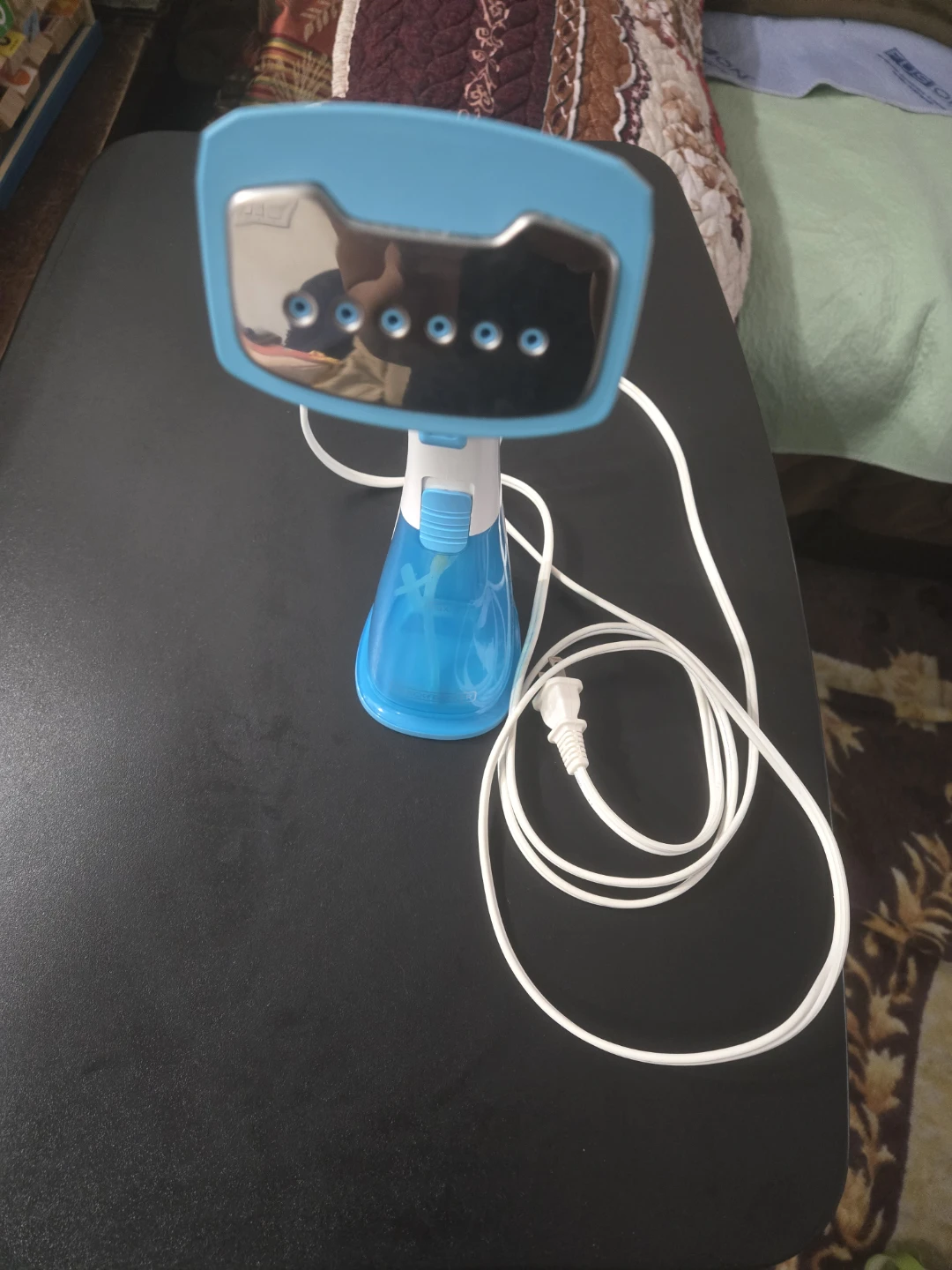 Black + Decker Handheld Steamer - photo 4
