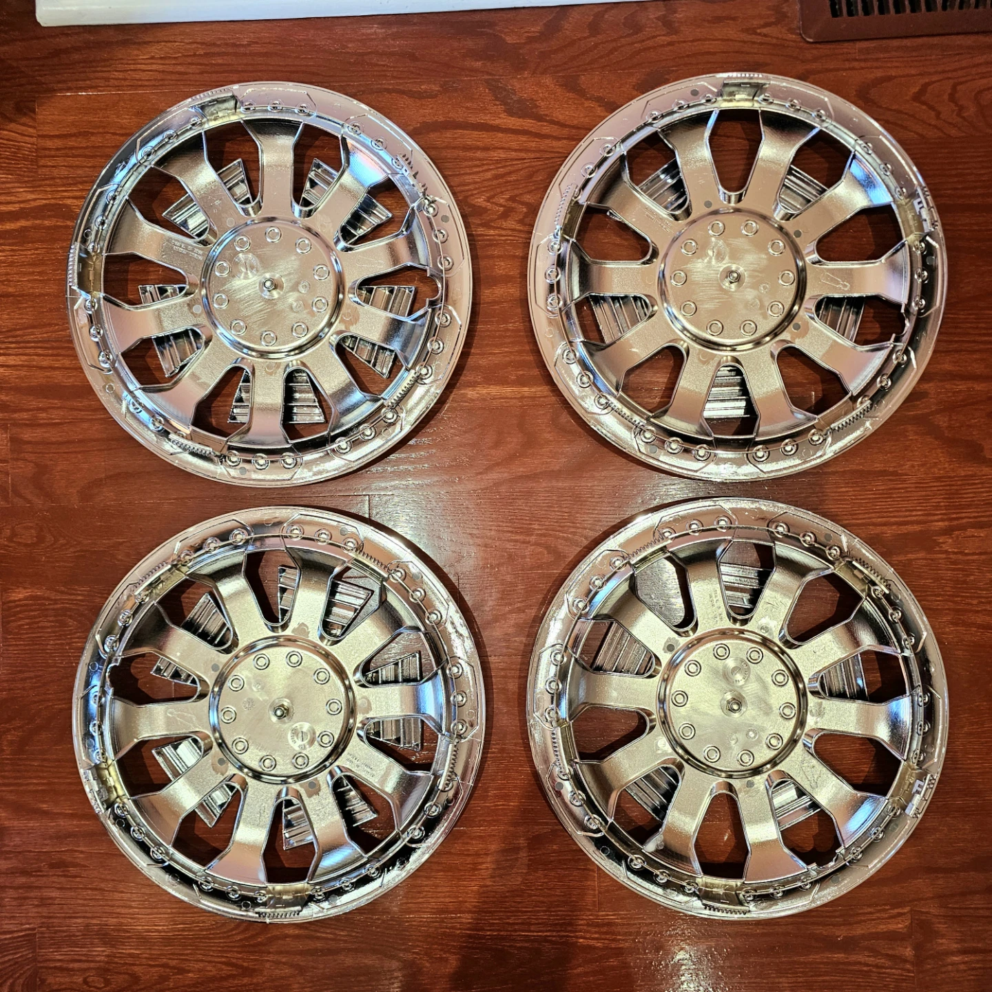 14" Chrome Spinning Hubcaps Wheel Cover Set of 4 - photo 3