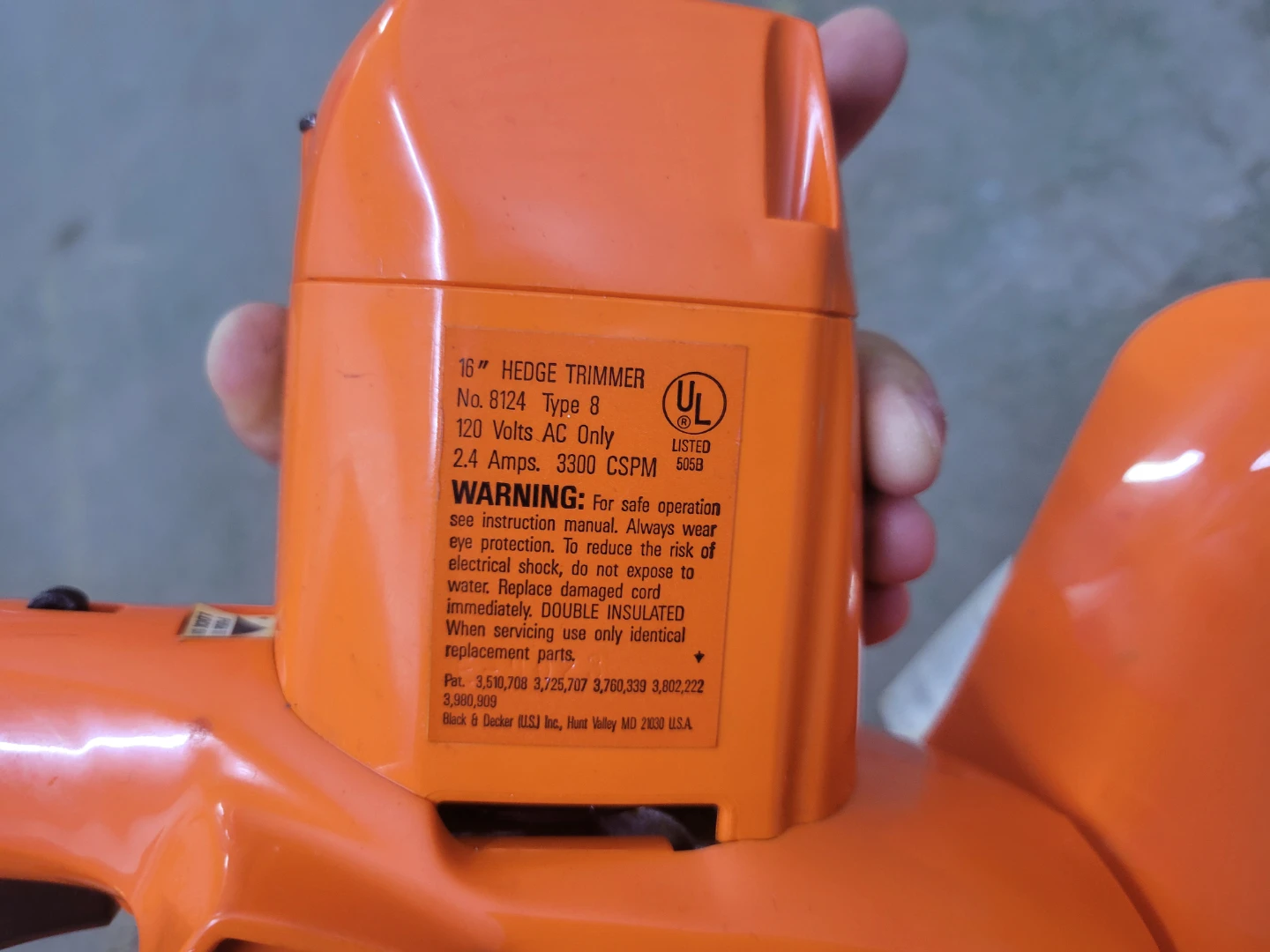 Brand new Black & Decker 16" Electric Hedge Trimmer - photo 3