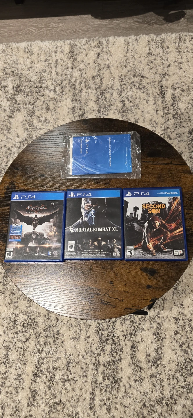 Sony PlayStation 4 (PS4) Original Console Bundle with 3 Games - photo 3