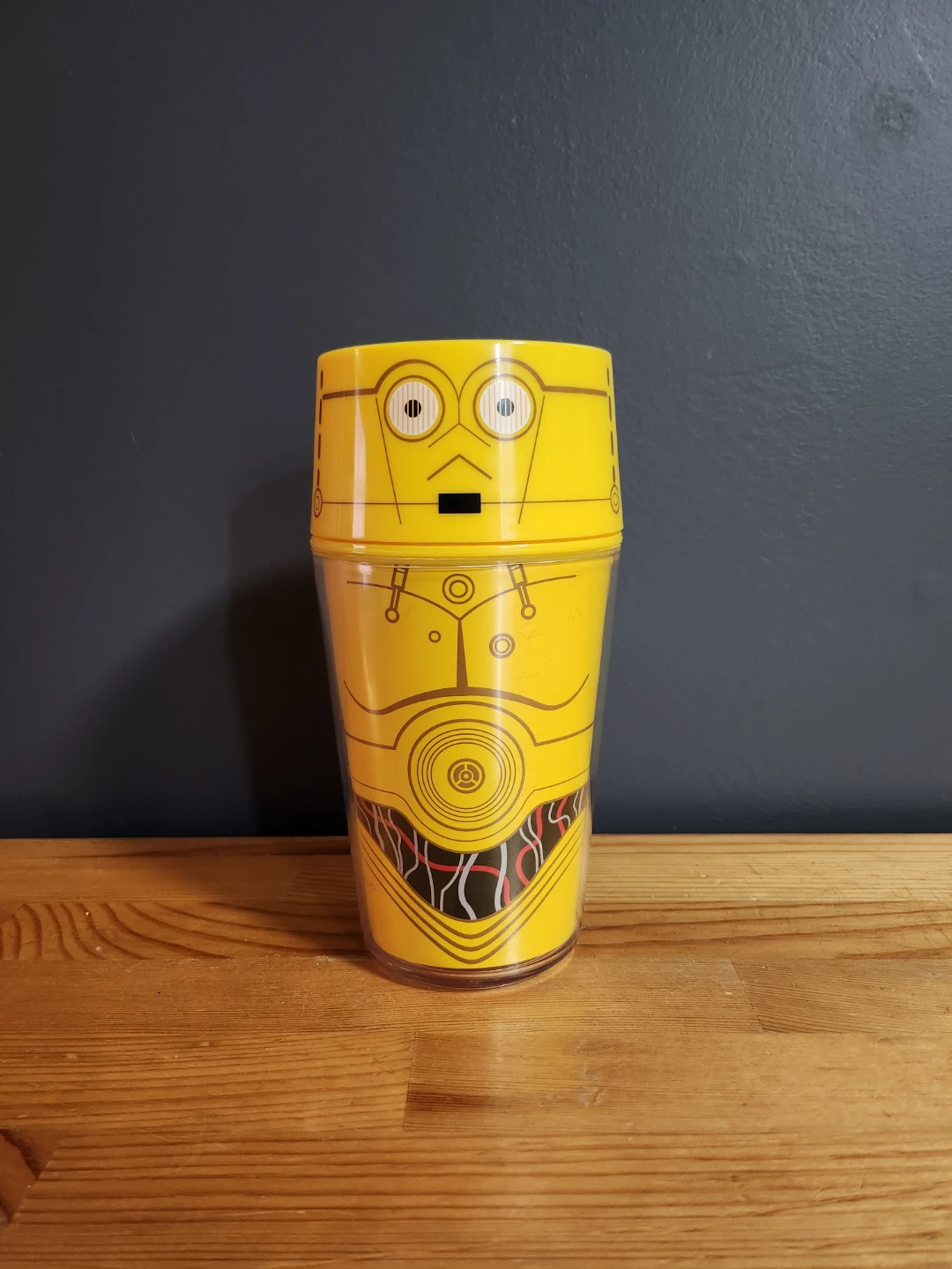 Star Wars C-3PO Plastic Tumbler with Lid