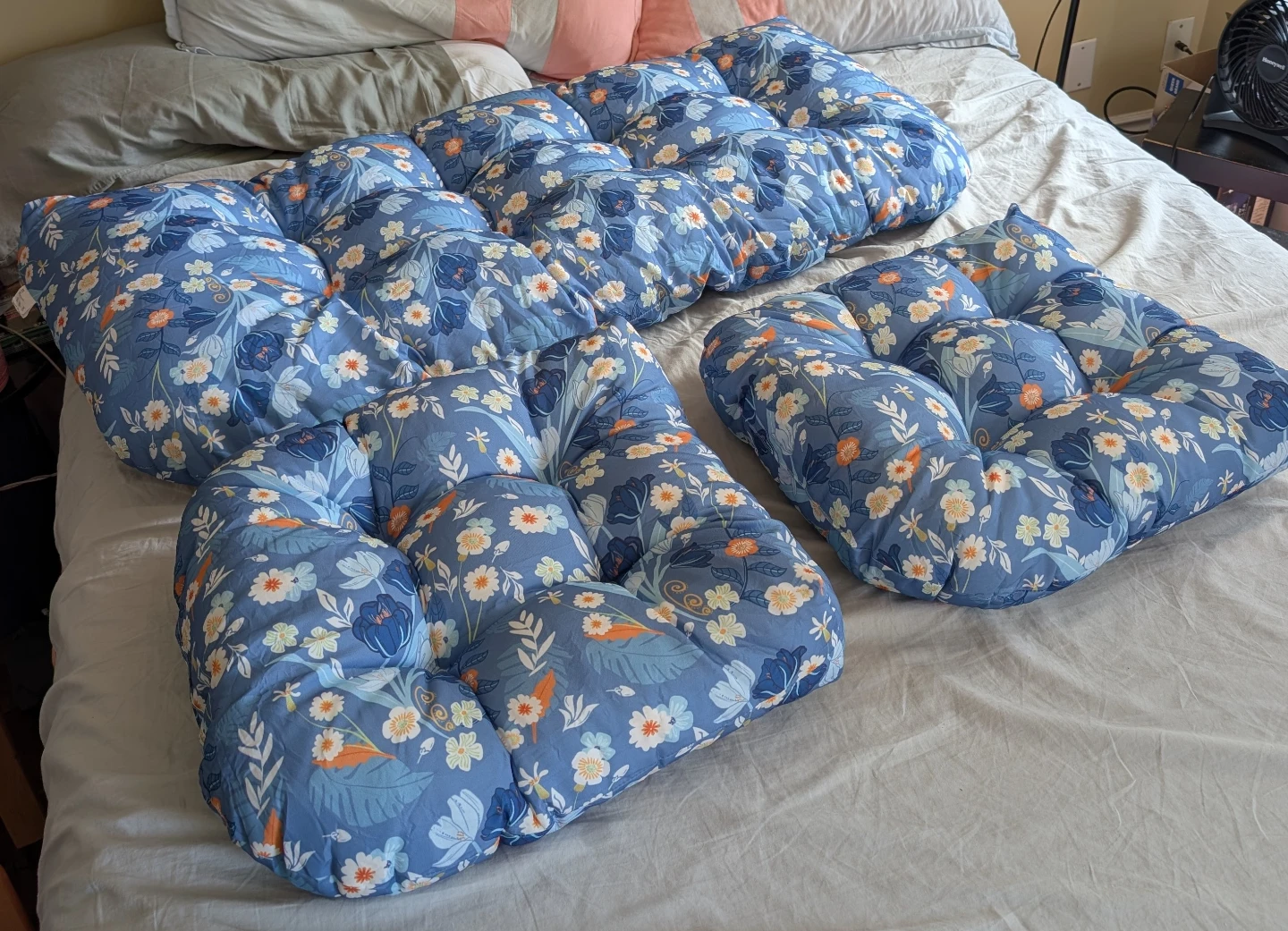 Wicker Set Cushions - 3 Piece Set - Blue Floral - photo 2