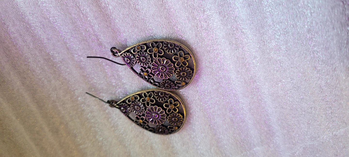 Teardrop Floral Dangle Earrings - photo 3