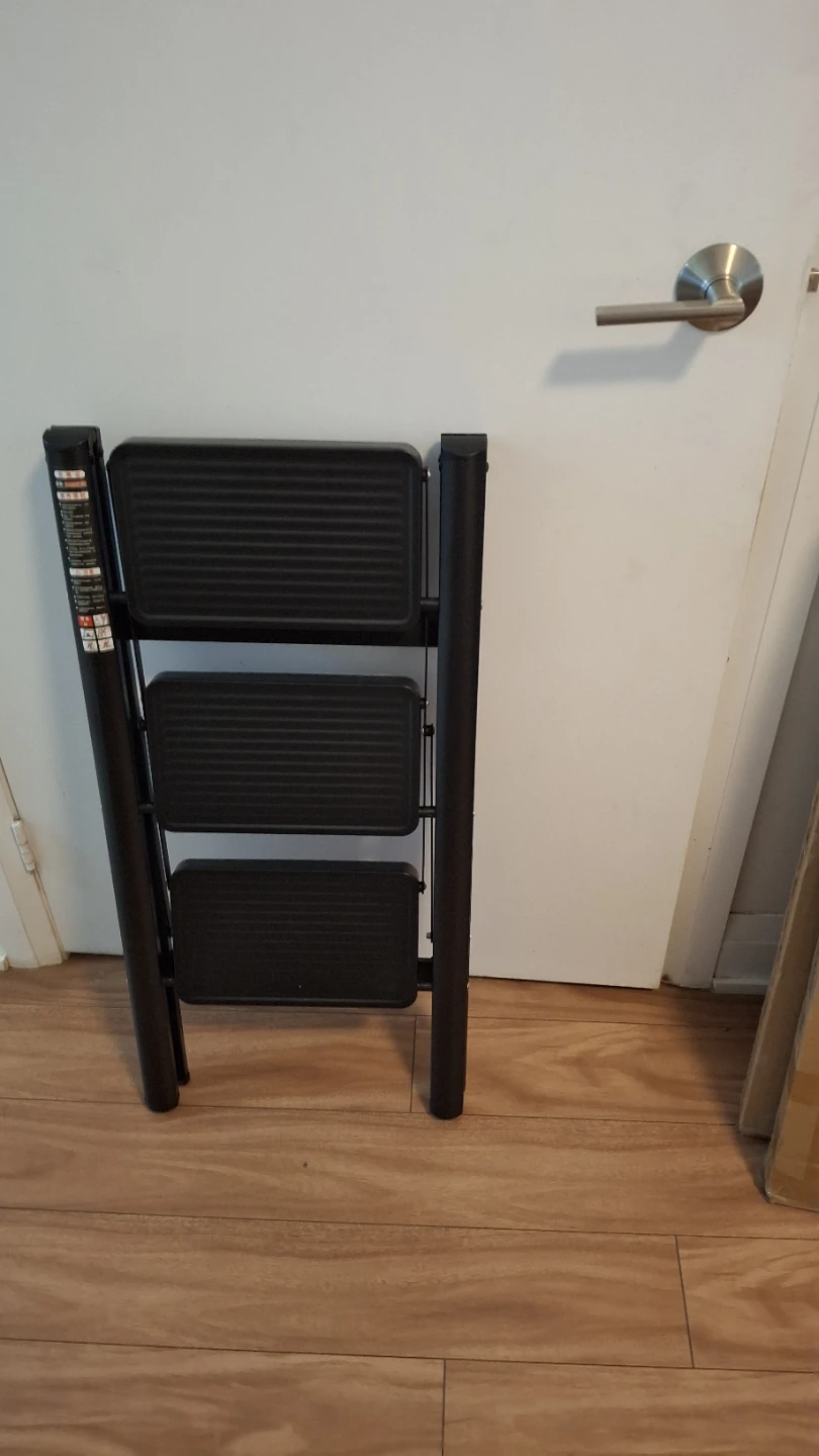 Black 3-Step Folding Ladder - photo 5