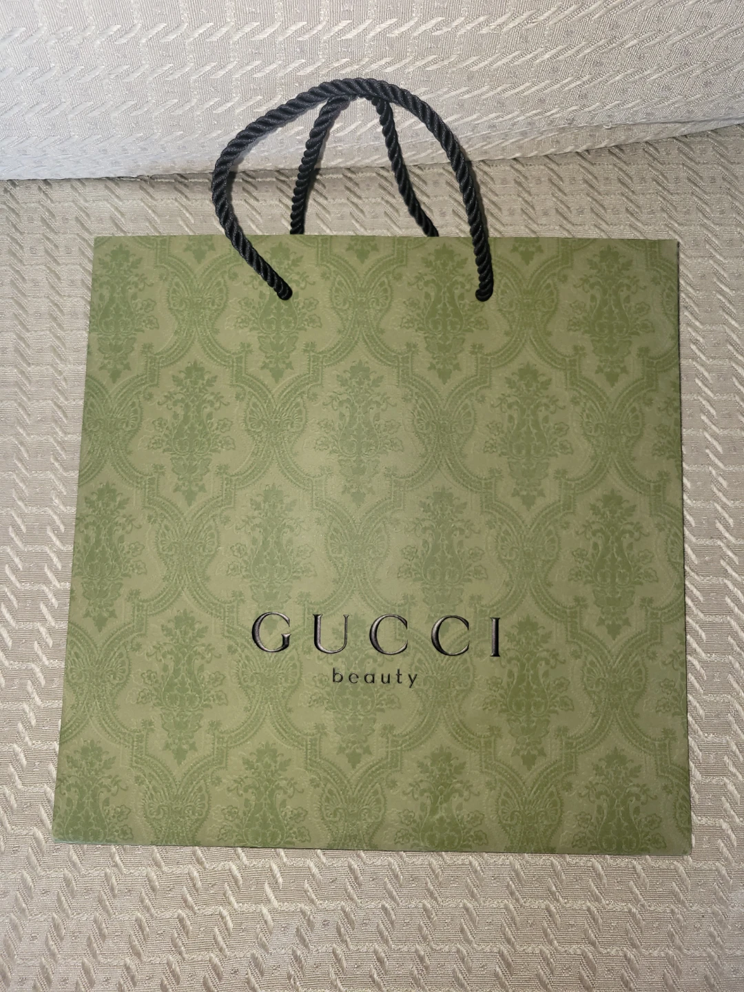 Gucci Beauty Shopping Bag