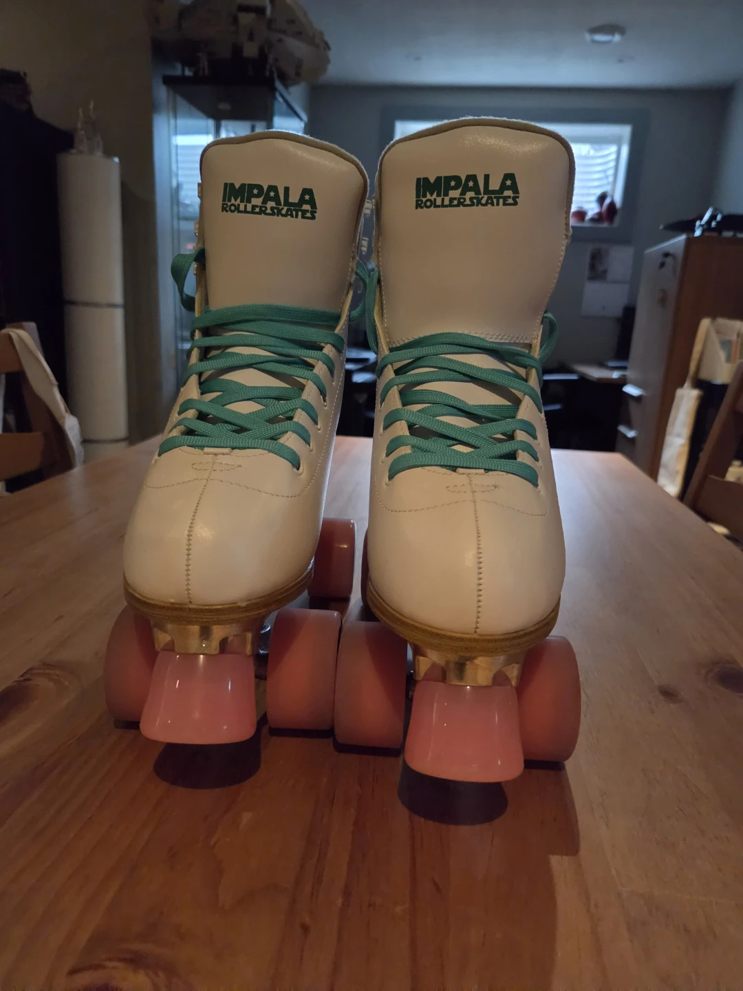 Impala Roller Skates White/Pink Size 9 (US Women)