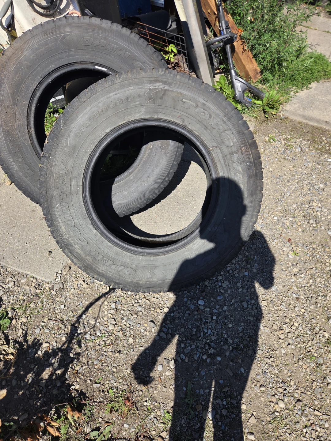LT Open Country 275 70R18 x2 tires