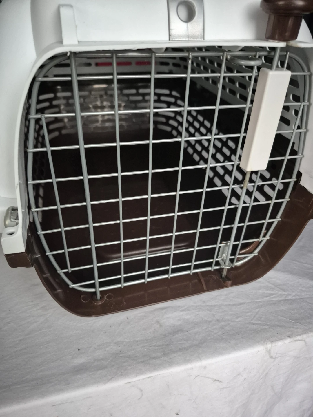 Pet Carrier - great condition - photo 3