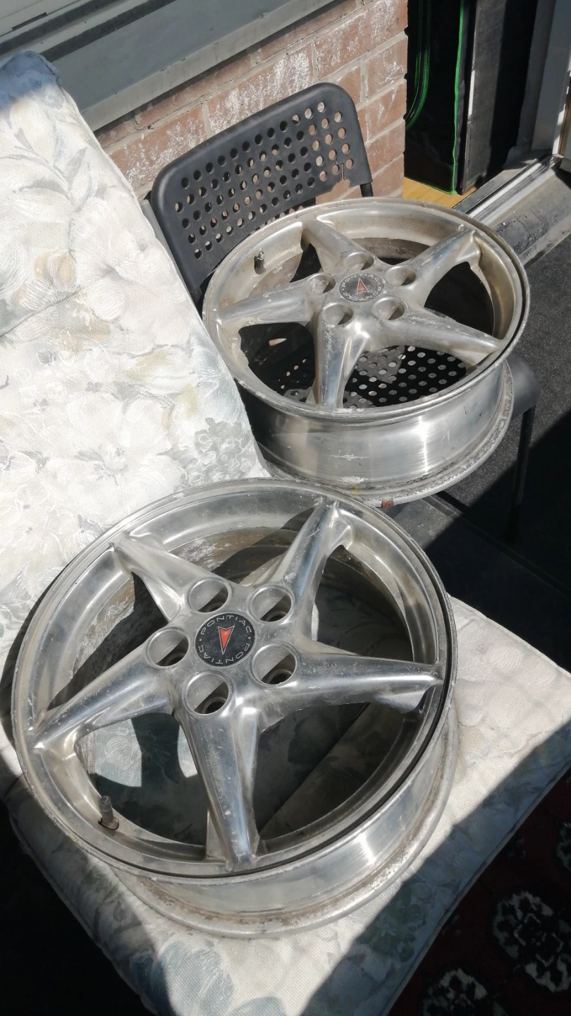 Pontiac Rims (Set of 2)