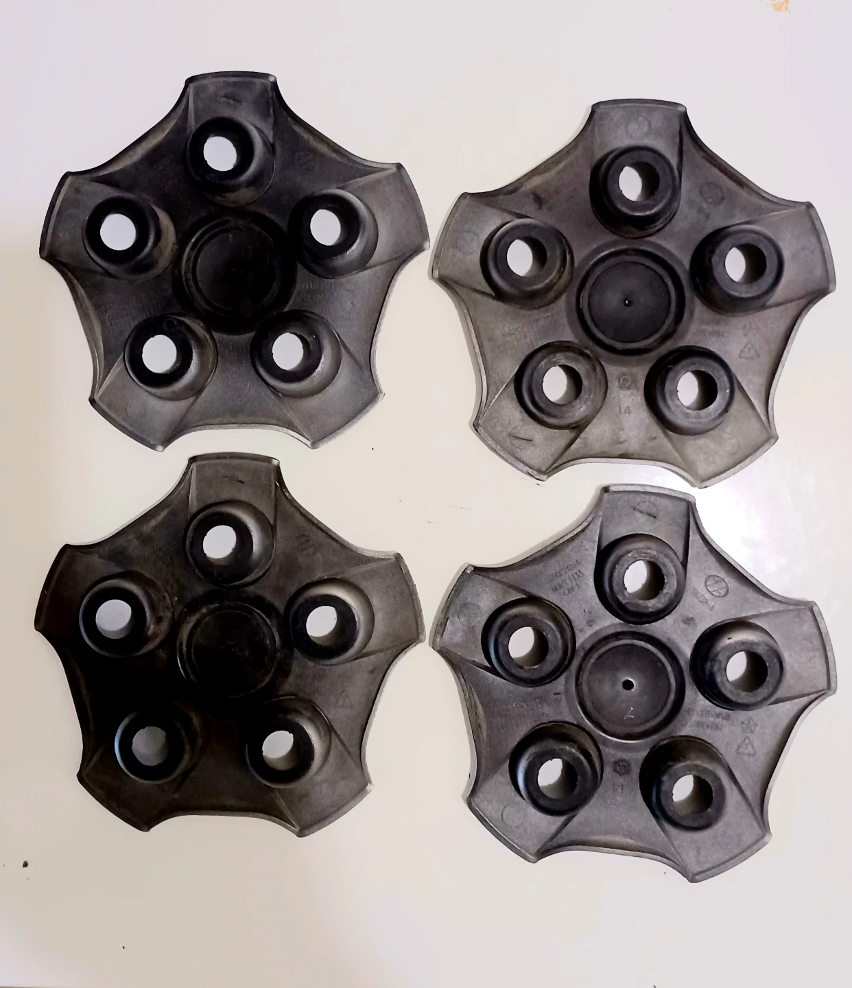 Jeep Wheel Center Caps Set - photo 2
