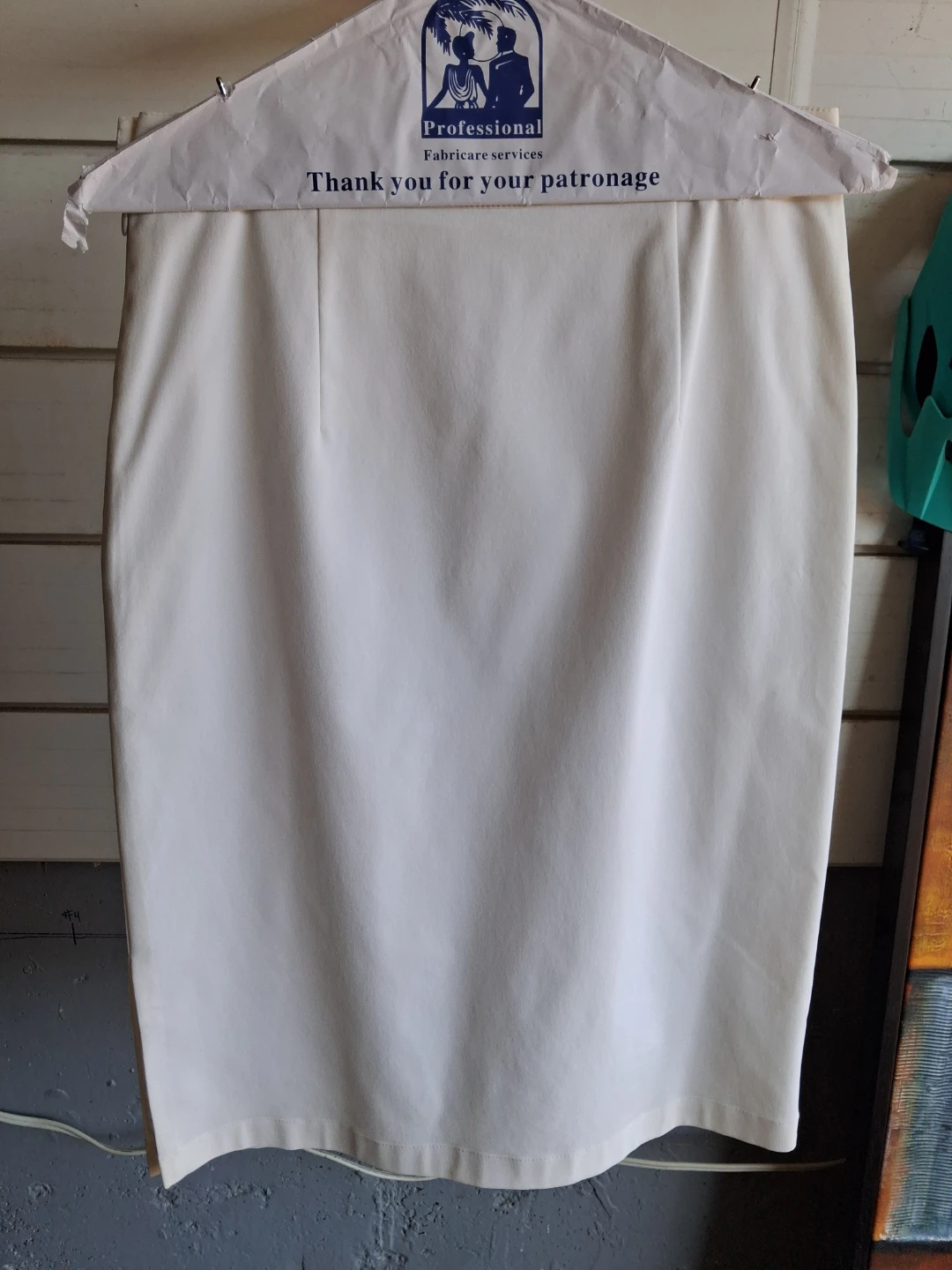 Cream Pencil Skirt - photo 2
