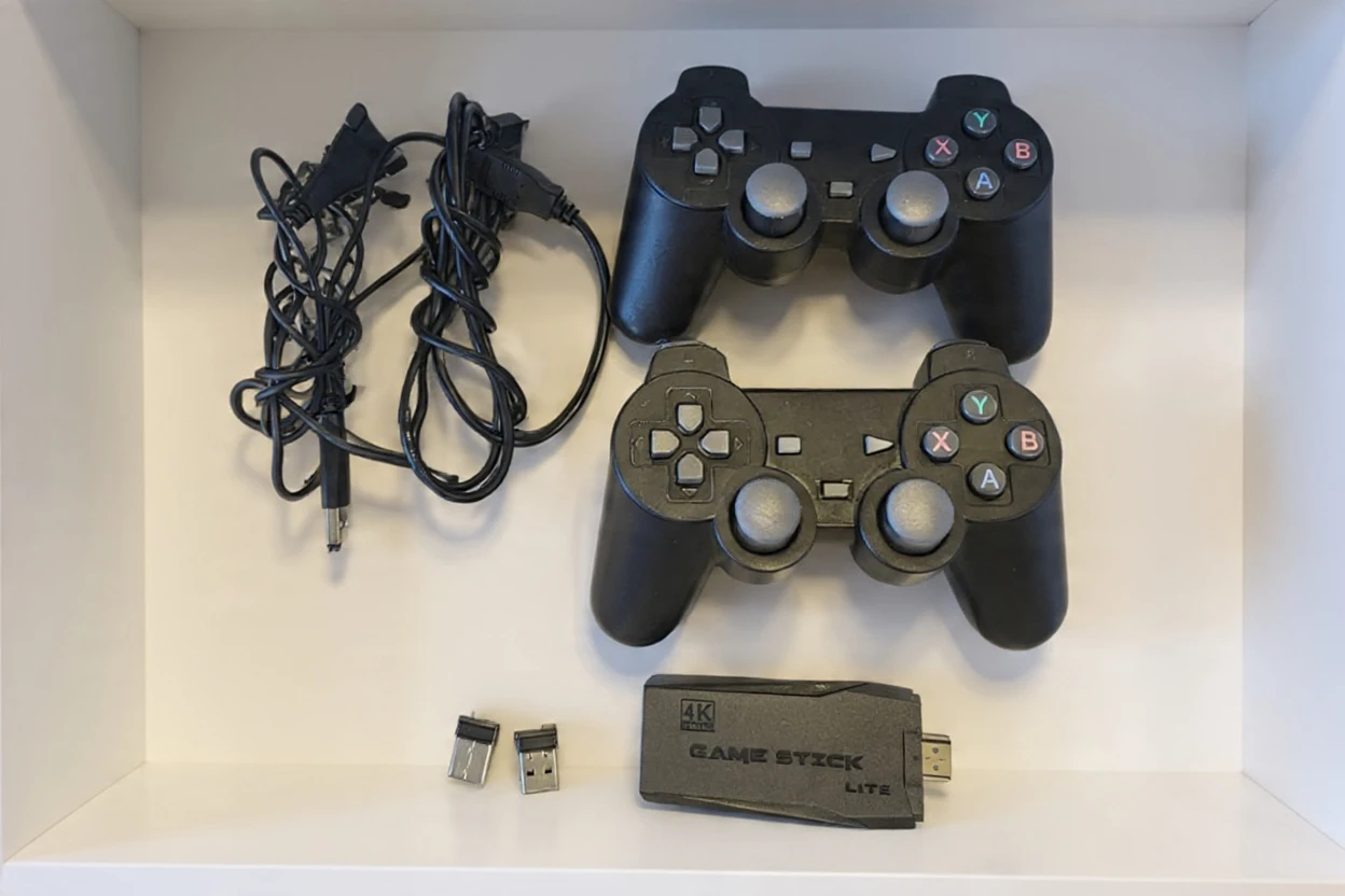 Retro Game Stick Lite Console with 2 Controllers