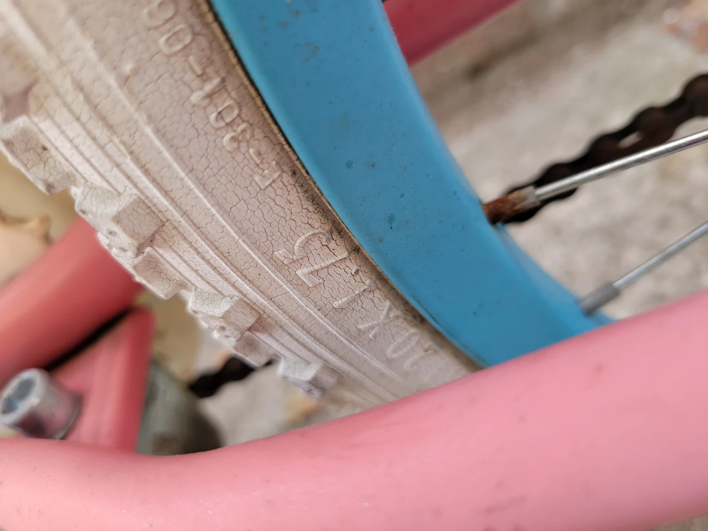 Kids Pink Bicycle - photo 2