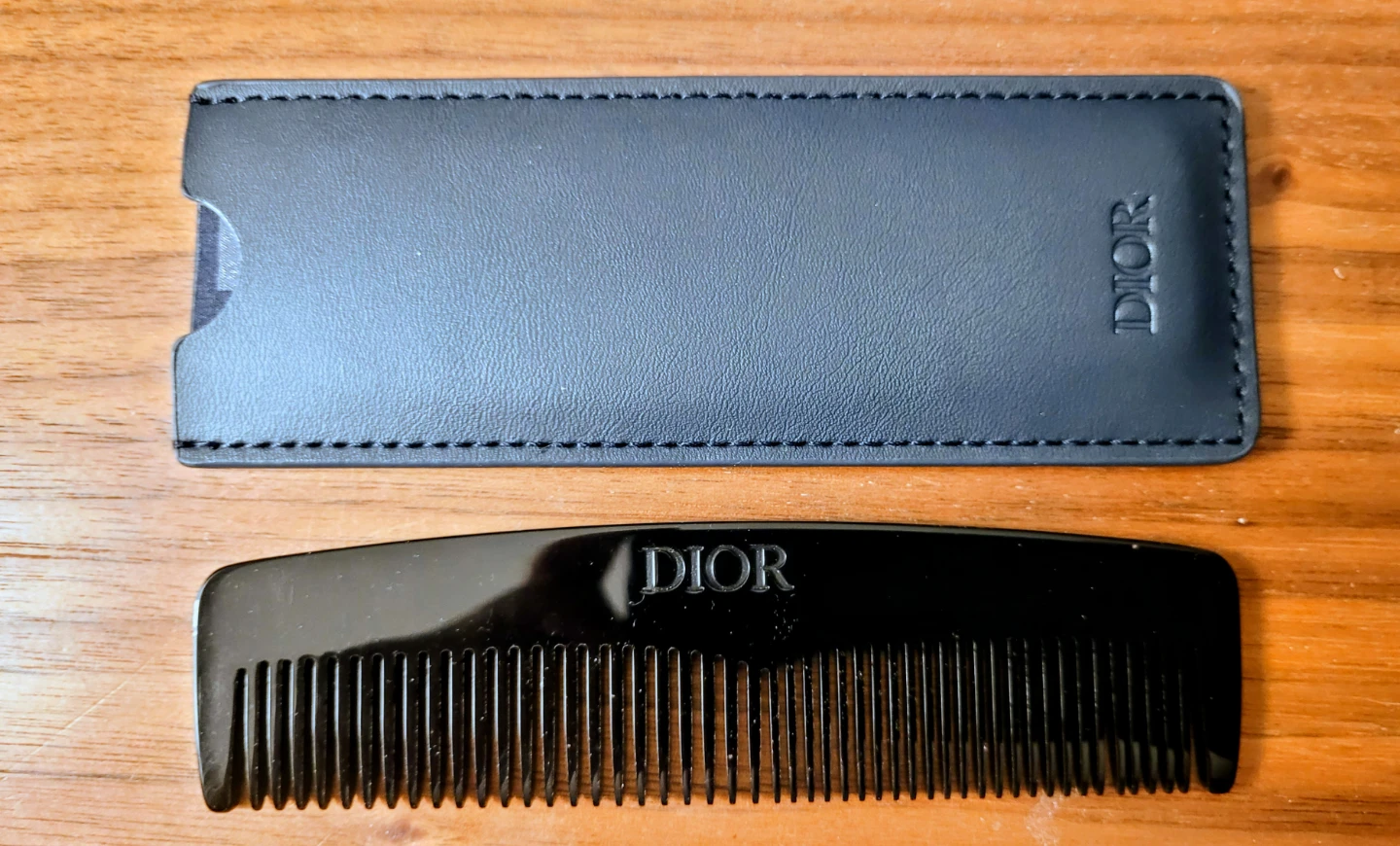 DIOR Black Comb with Pouch