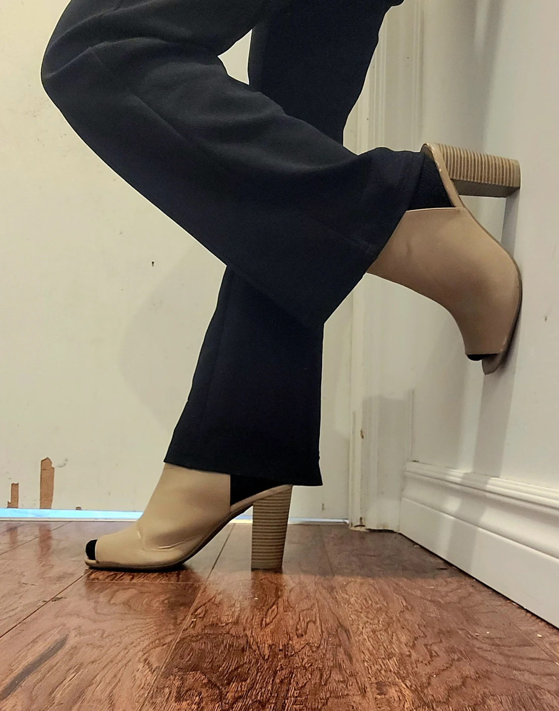 Old Navy Peep Toe Heeled Booties Size 7
