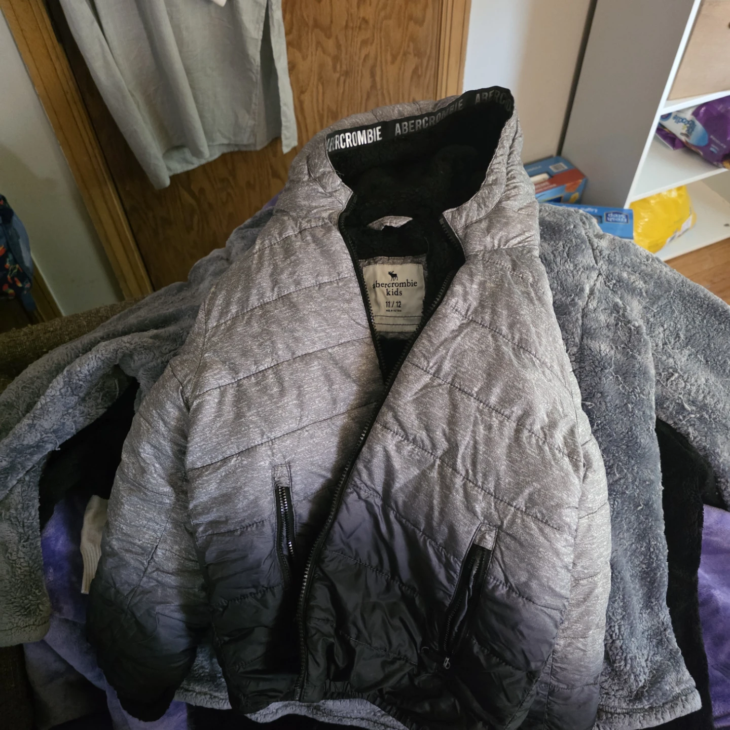 Nautica Puffer Jacket and Clothing Bundle - photo 2