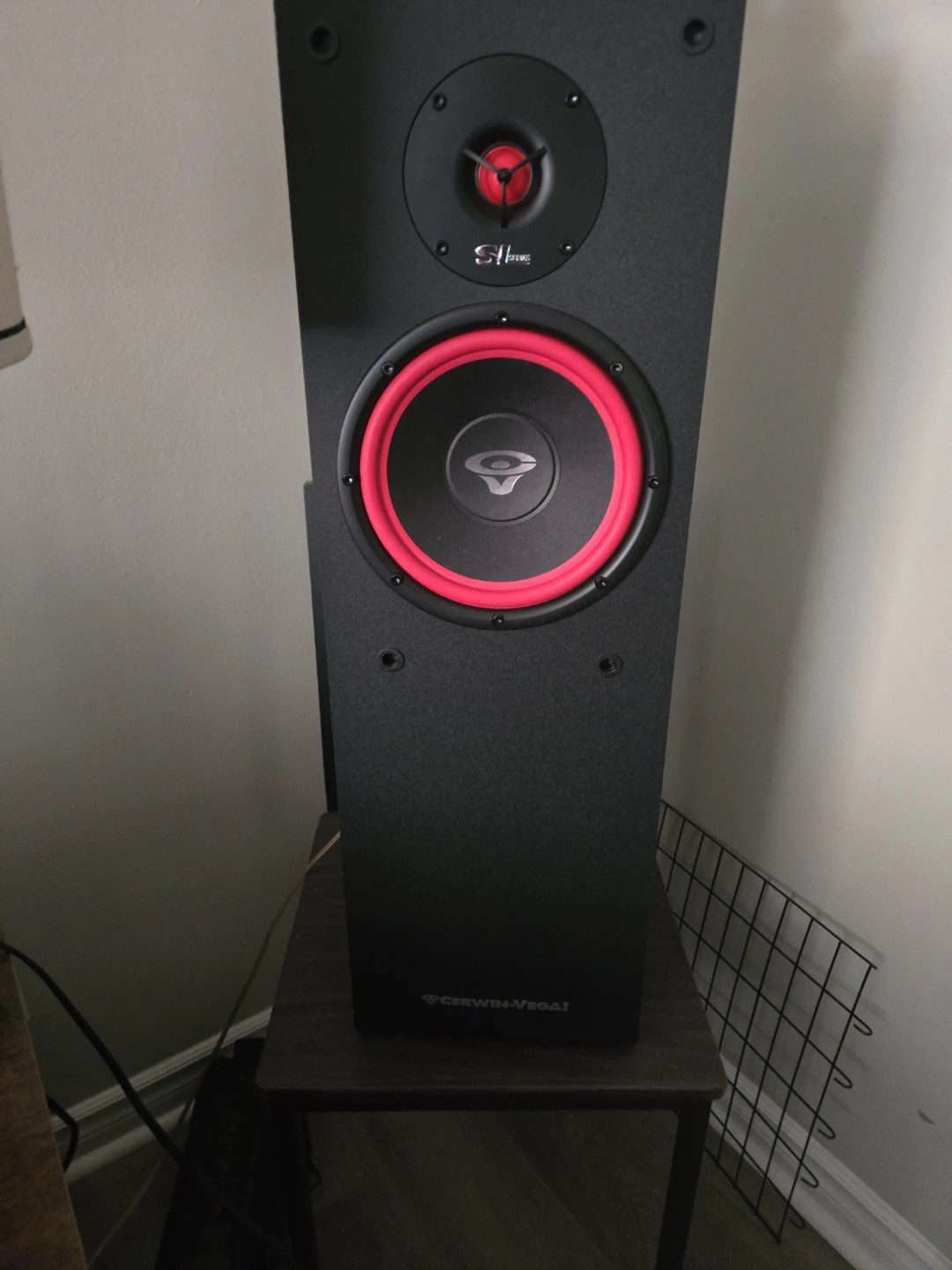 Yamaha RX-V4A AV Receiver and Cerwin-Vega Speakers - photo 4