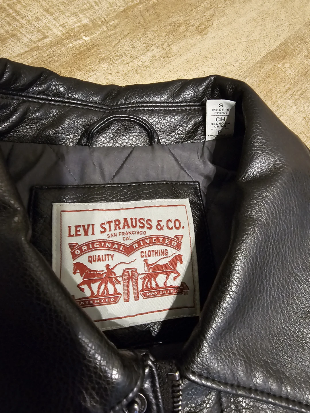 Levi's Men's Faux Leather Jacket - photo 4
