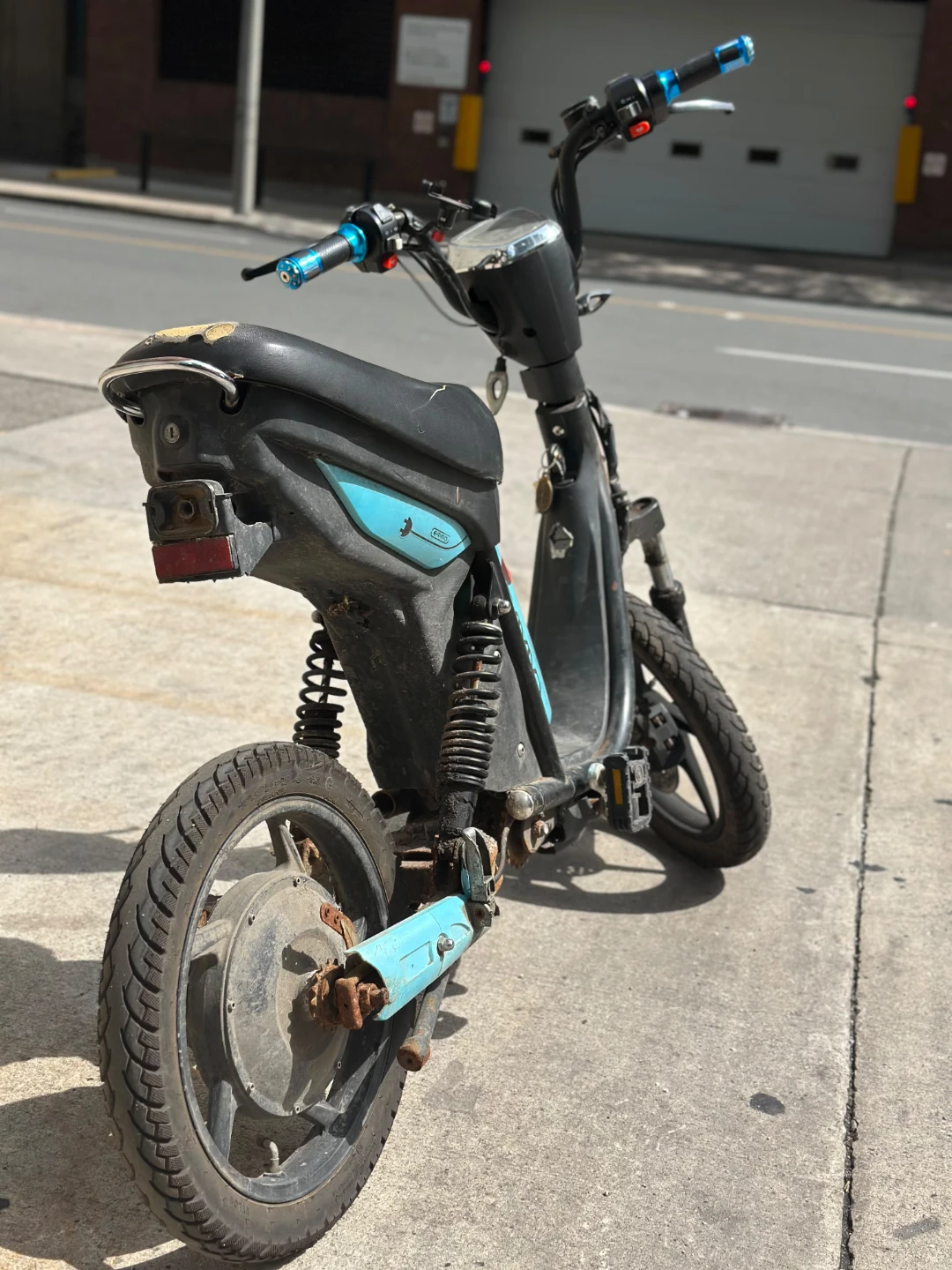 Electric Scooter - photo 2