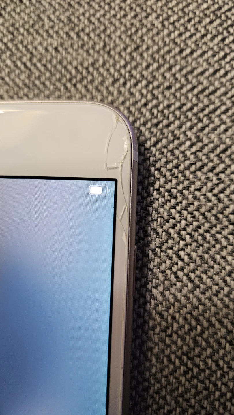 Apple iPhone 6s Silver - photo 2