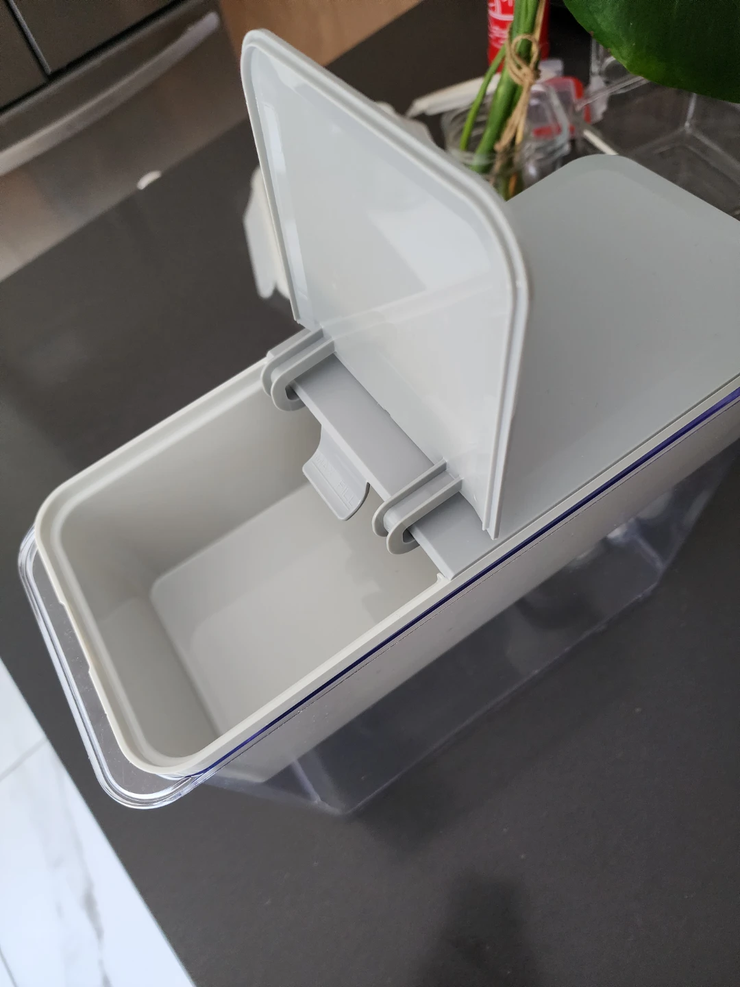 Brita 27 Cup Filter Dispenser - photo 4