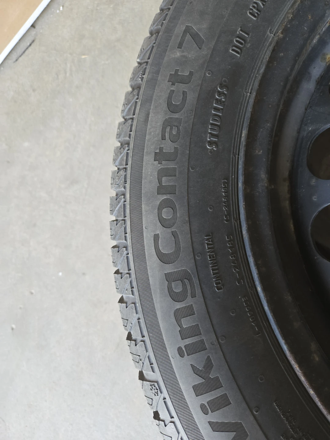 Continental VikingContact 7 Tire 205/60R16 - photo 3