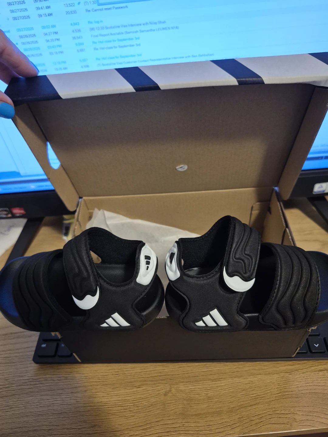 Adidas Adilette Sandal 21 Kids Black Sandals Size 6.5K