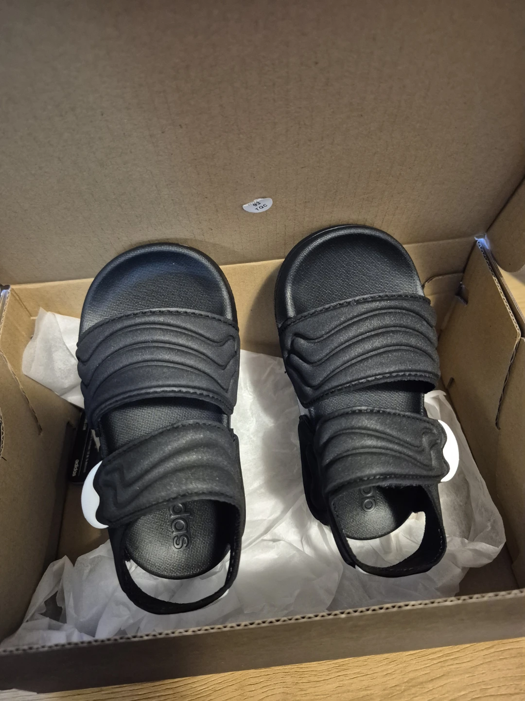 Adidas Adilette Sandal 21 Kids Black Sandals Size 6.5K - photo 2