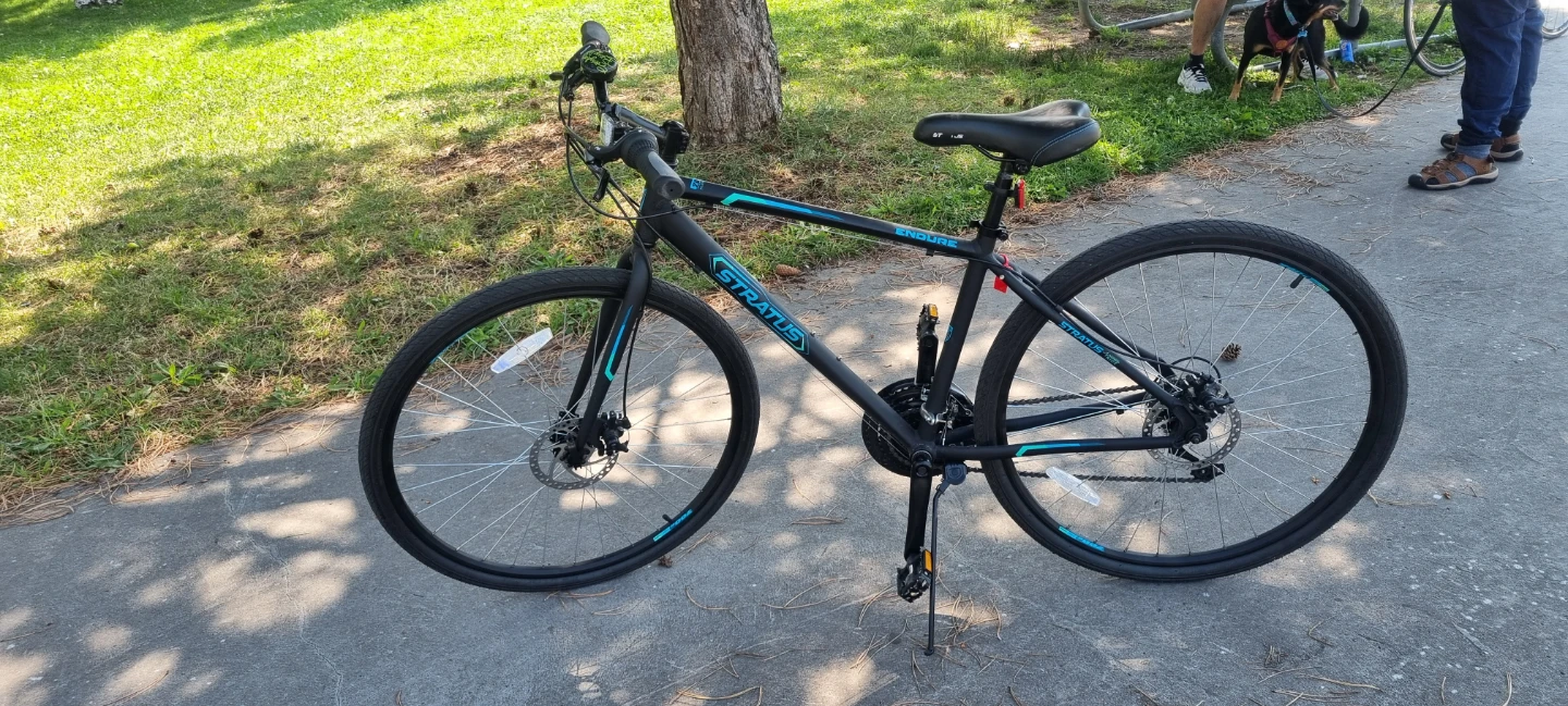 Stratus Endure Hybrid Bike, 700C