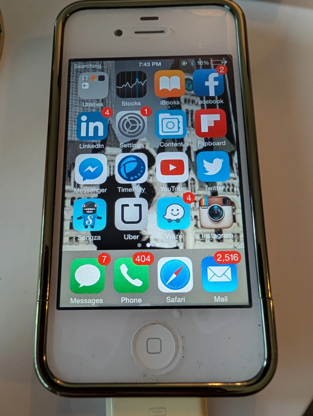 iPhone 4S