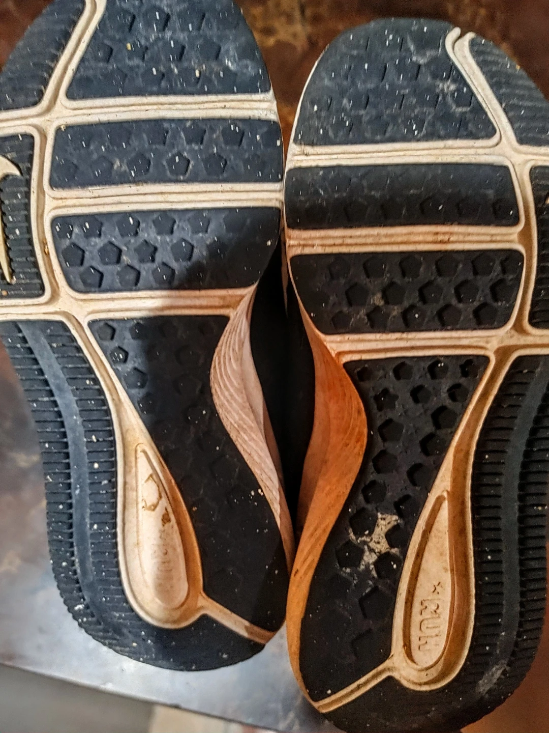 Nike Kids Running Shoes - photo 3