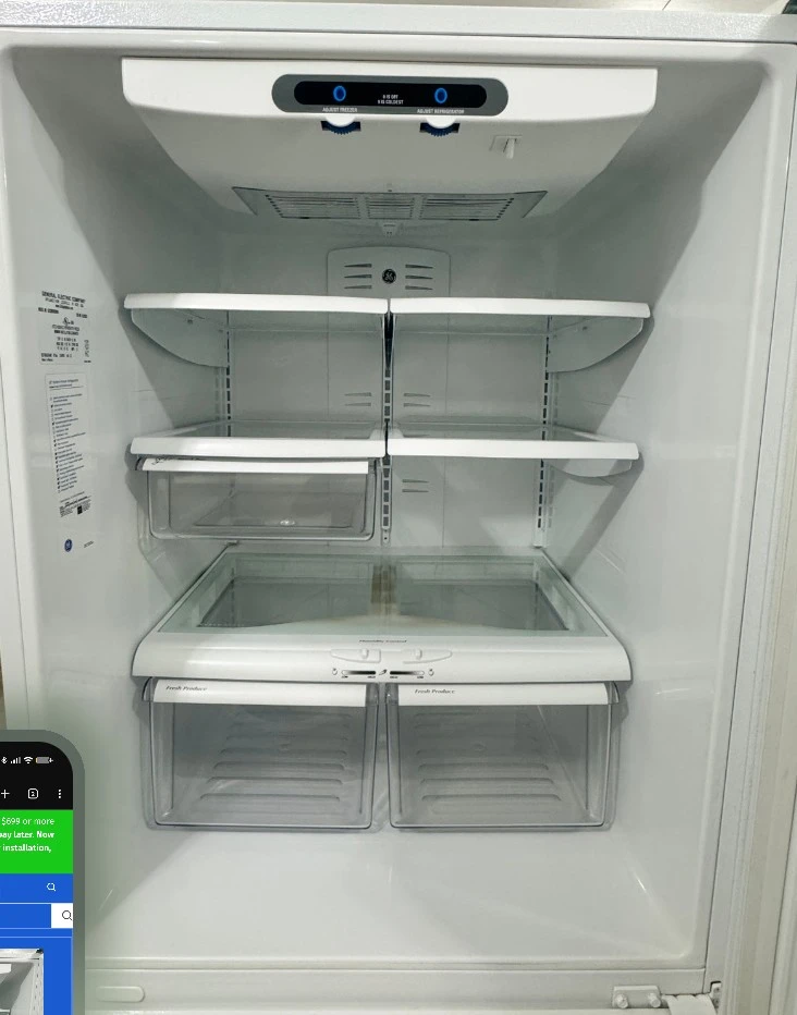LG Profile 30*.Fridge and Freezer Great condition - photo 5