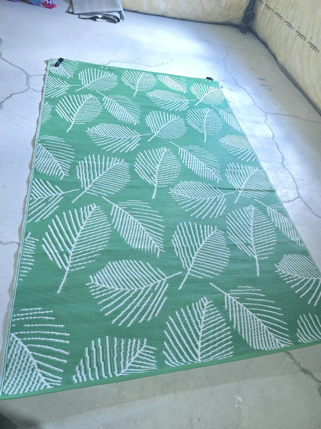 Green Leaf Pattern Outdoor Mat