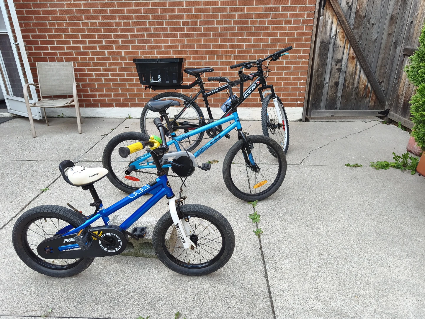 4 Bikes +1  Helmet – $200 Total! - photo 2