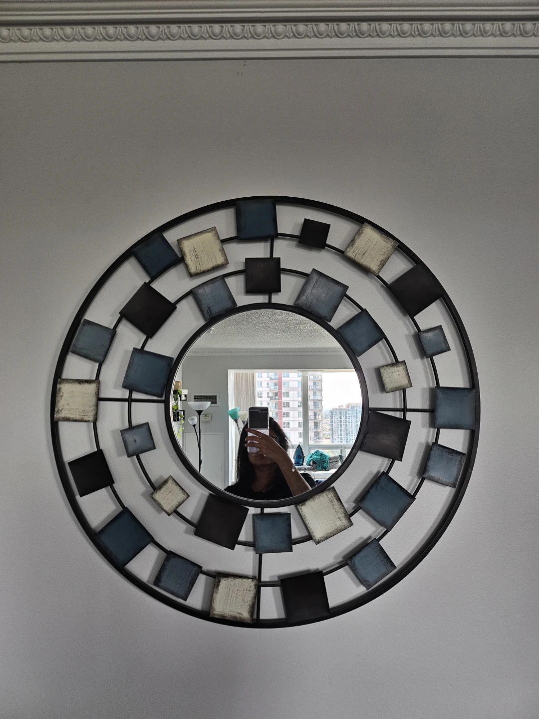 MOVING SALE - Decorative Wall Mirror - photo 2