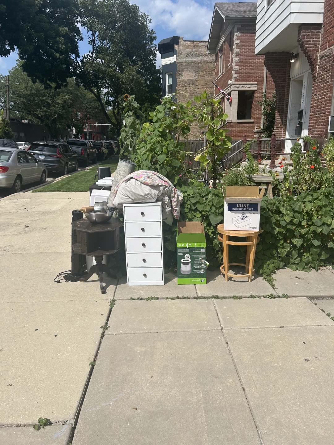 Free stuff! First come first serve, move out sale - photo 4