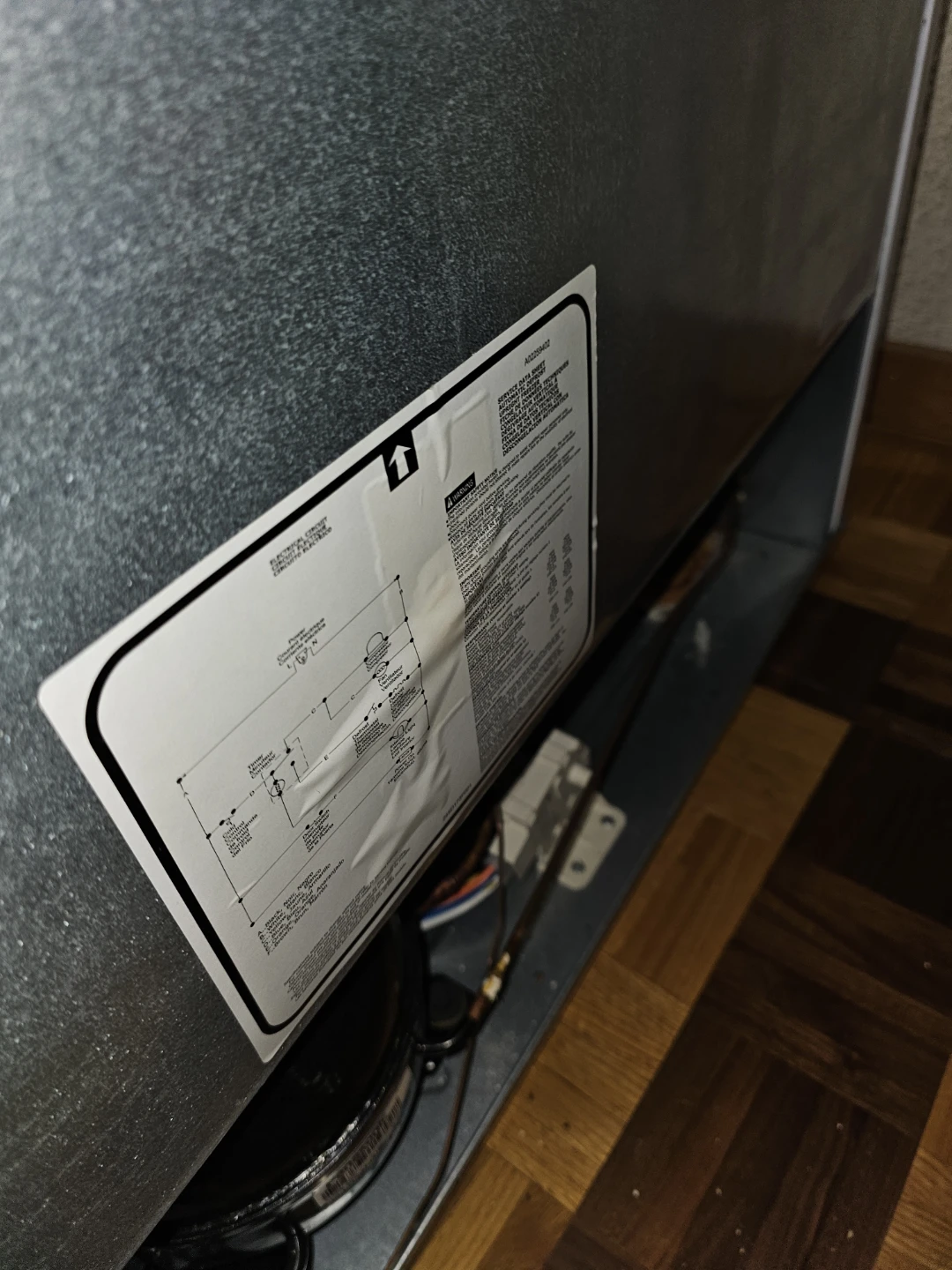 White Upright Freezer - photo 3