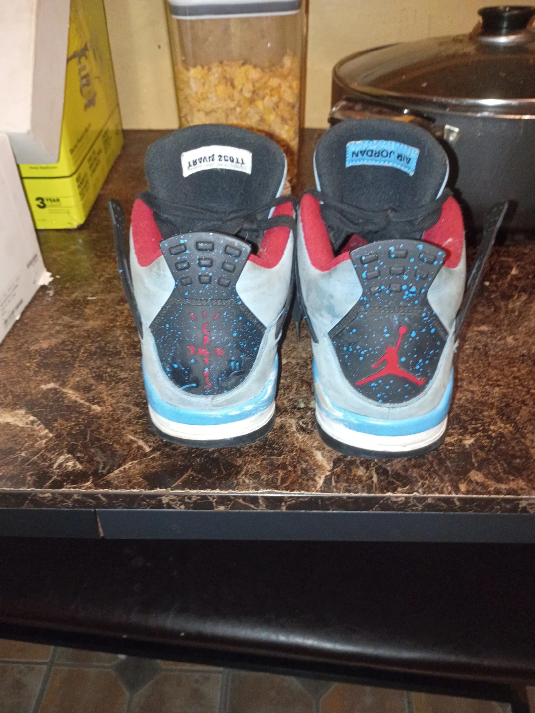 Air Jordan 4 Retro Travis Scott Cactus Jack - photo 2