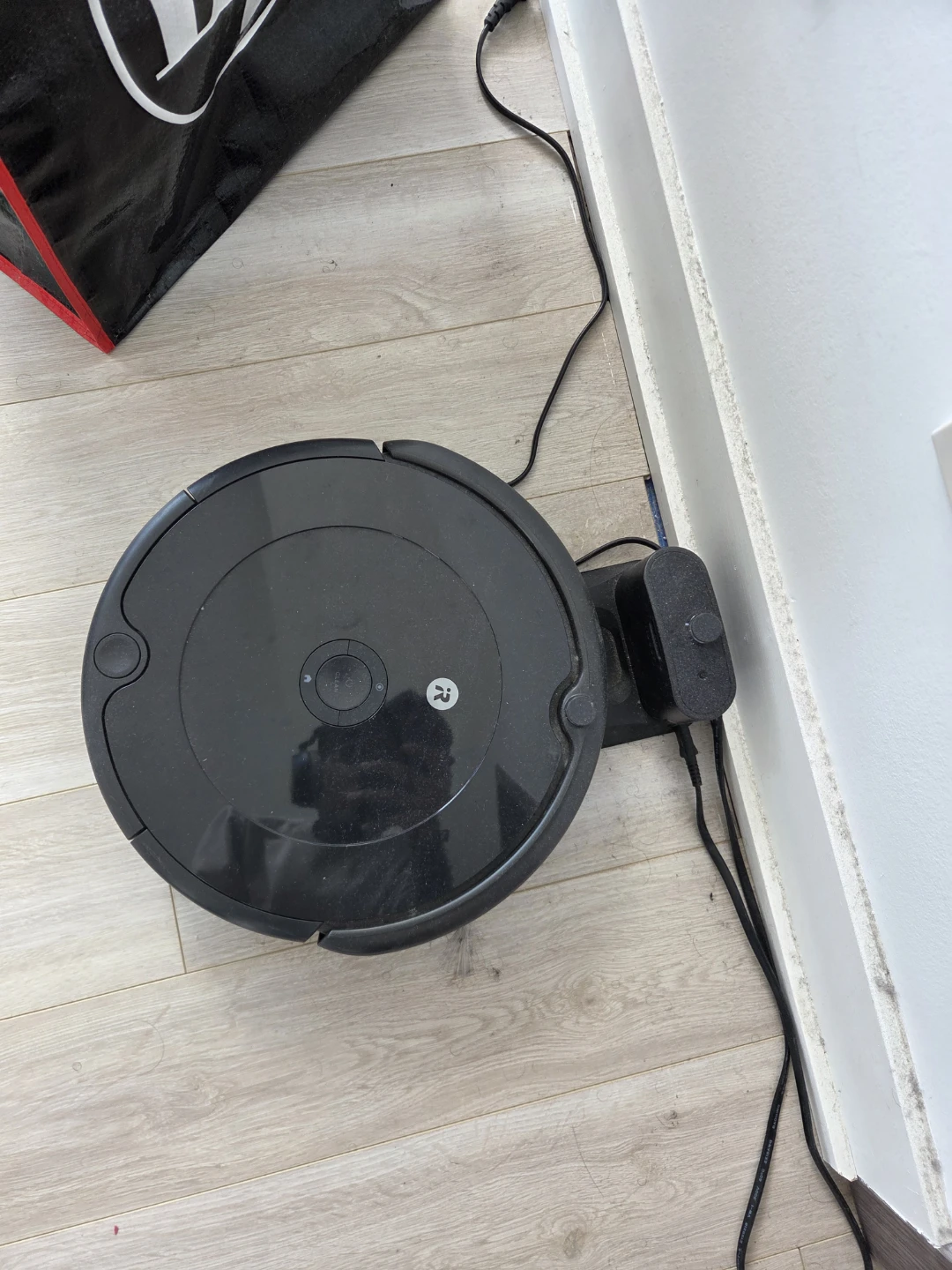 Roomba vacuum robot