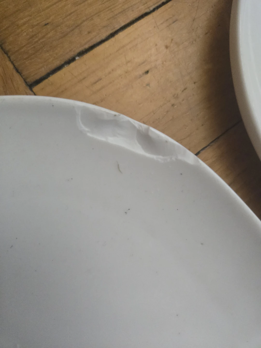 Plates and trays - photo 4