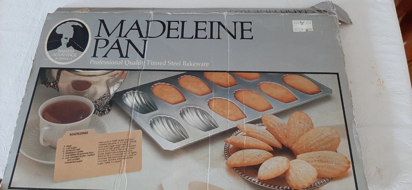Vintage Baker's Advantage Madeleine Pan-New - photo 2