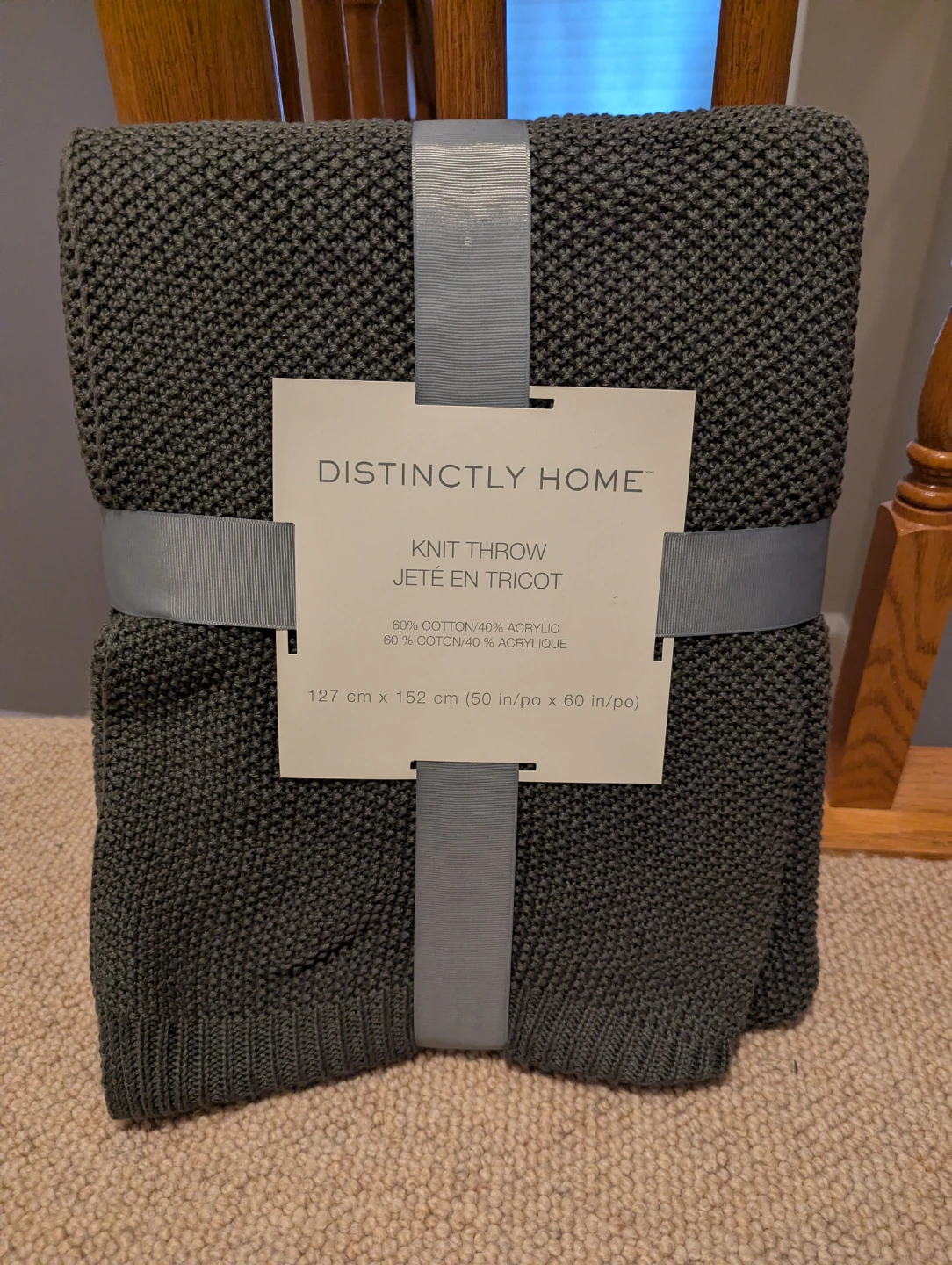 Brand new throw blankets - photo 3