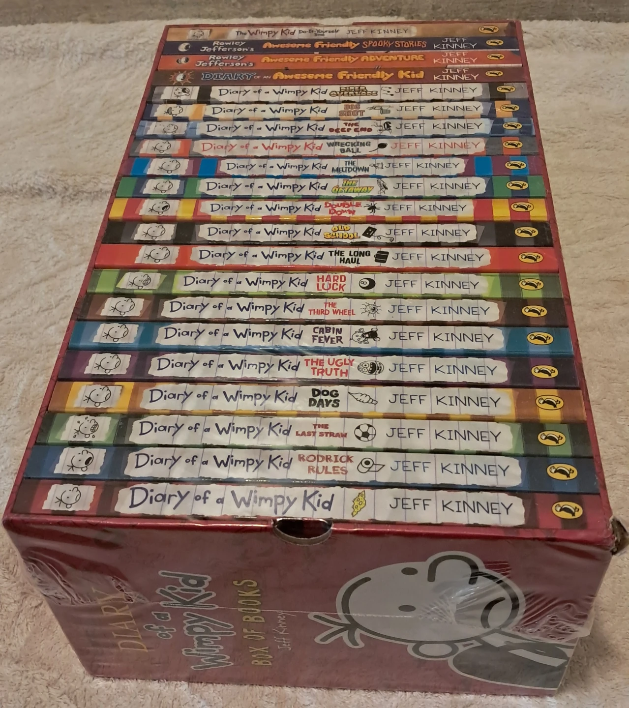 Diary of a Wimpy Kid Box of Books 1-21 - photo 2