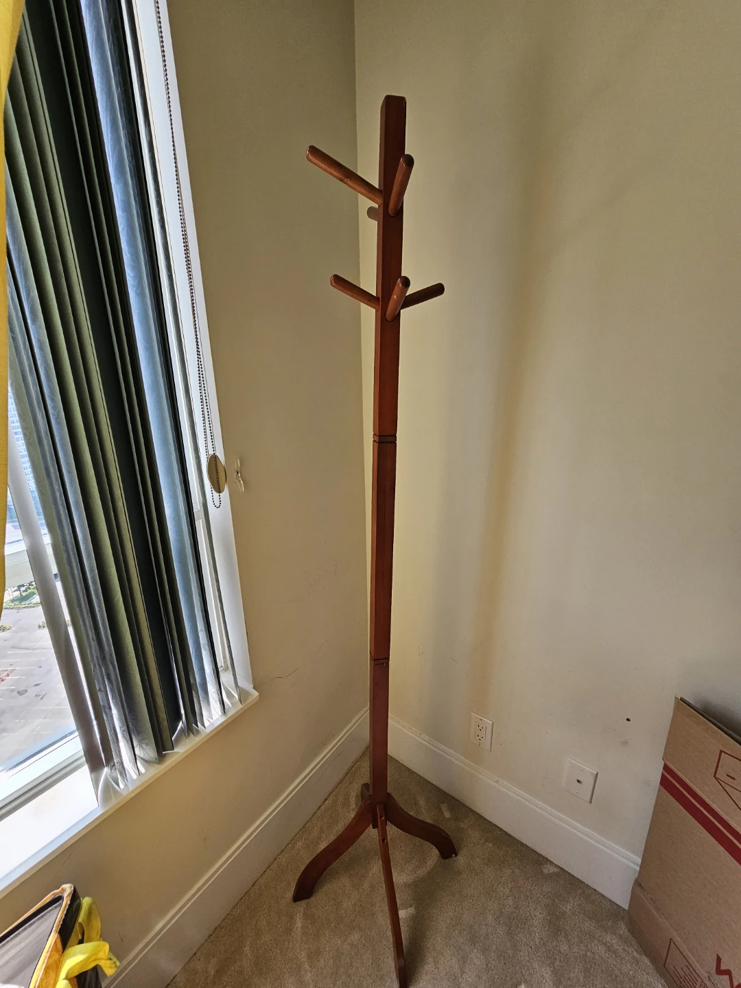 Wooden Coat Rack - photo 3