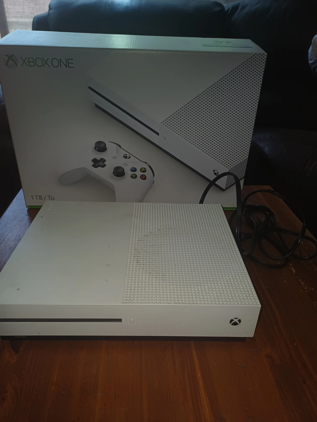Xbox One 1TB Console