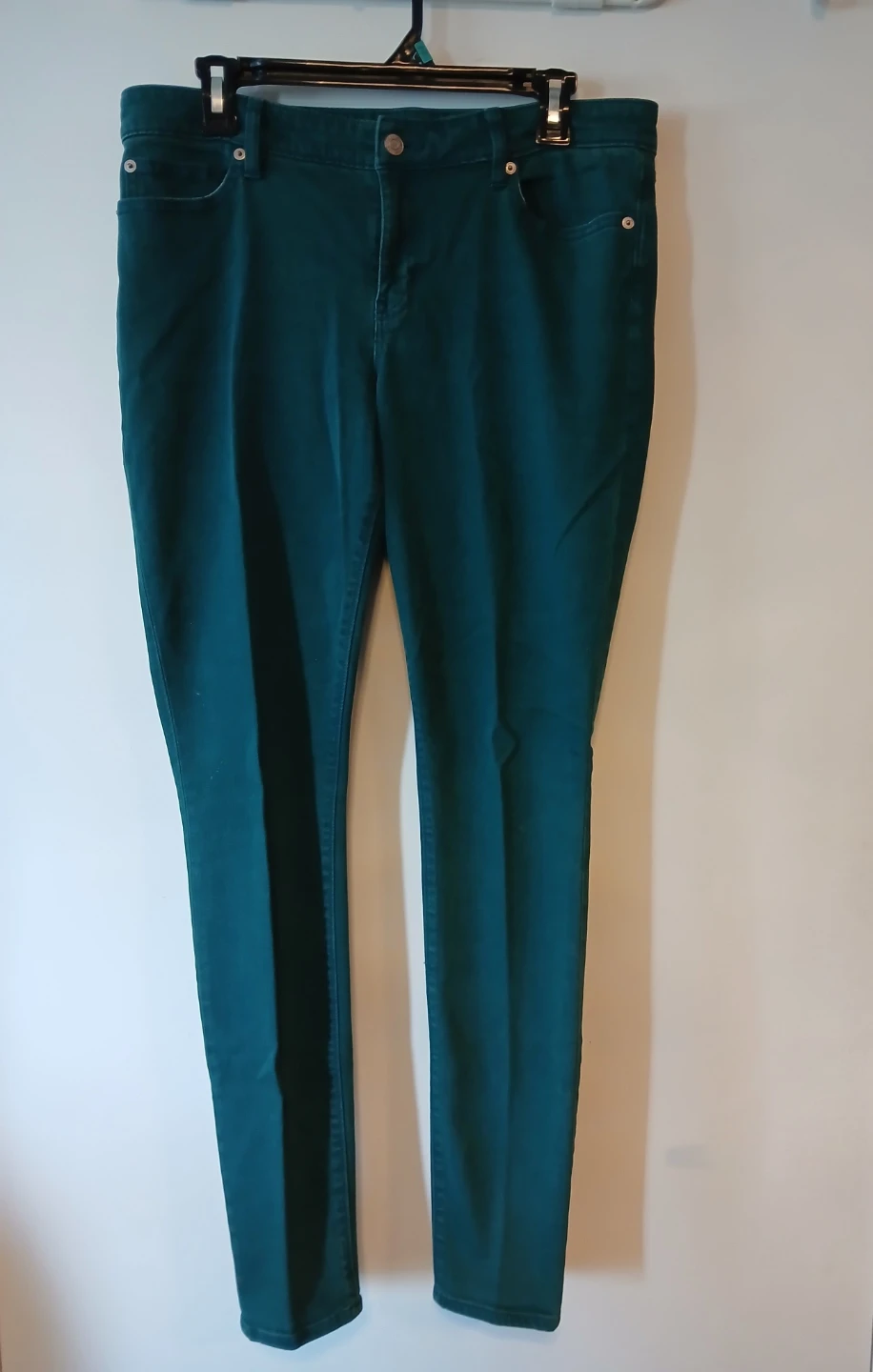 Gap Women's Jeans Size 10R. Location on ad.