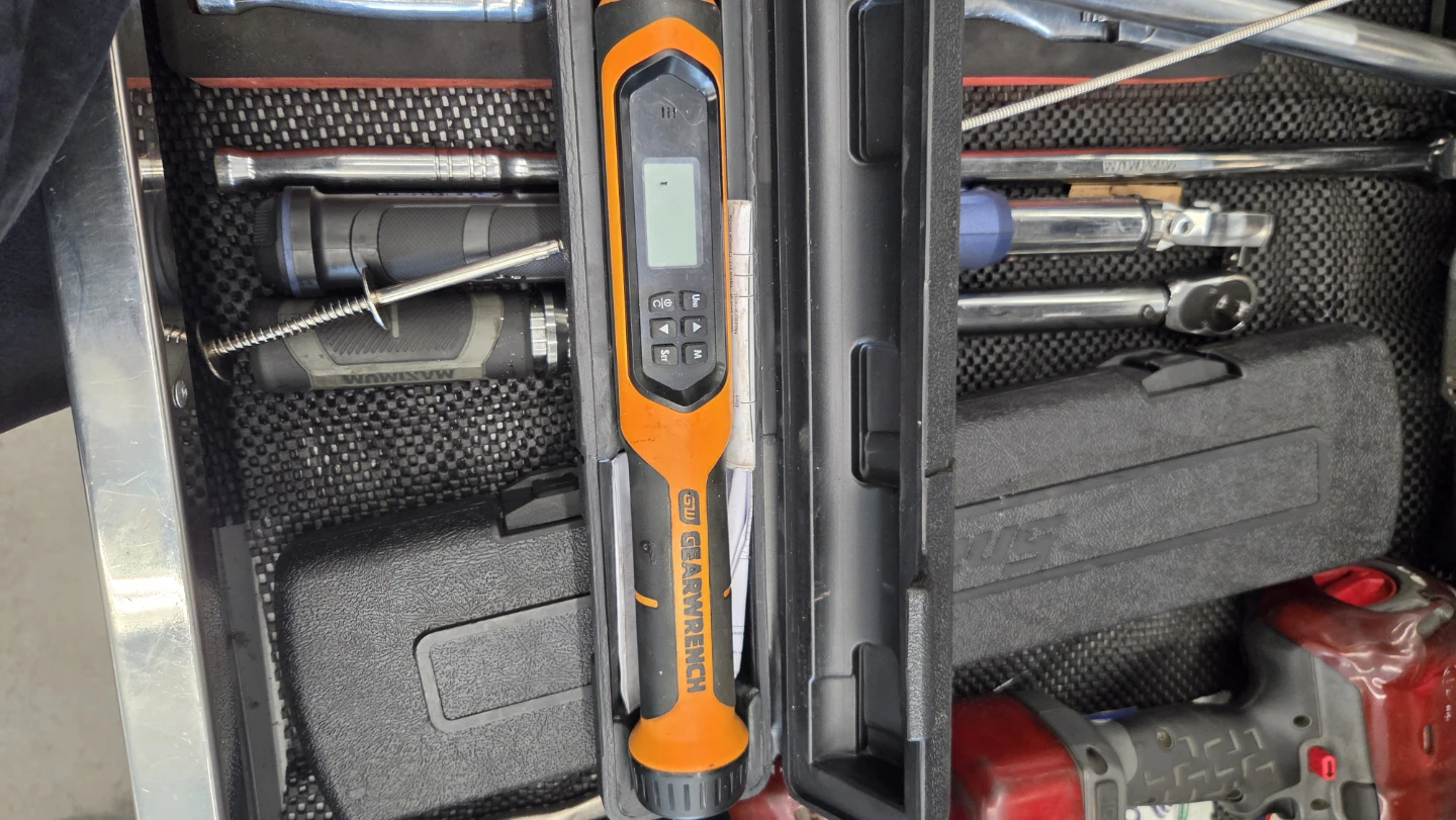 GEARWRENCH 1/2" Electronic Torque Wrench with Angle - photo 2