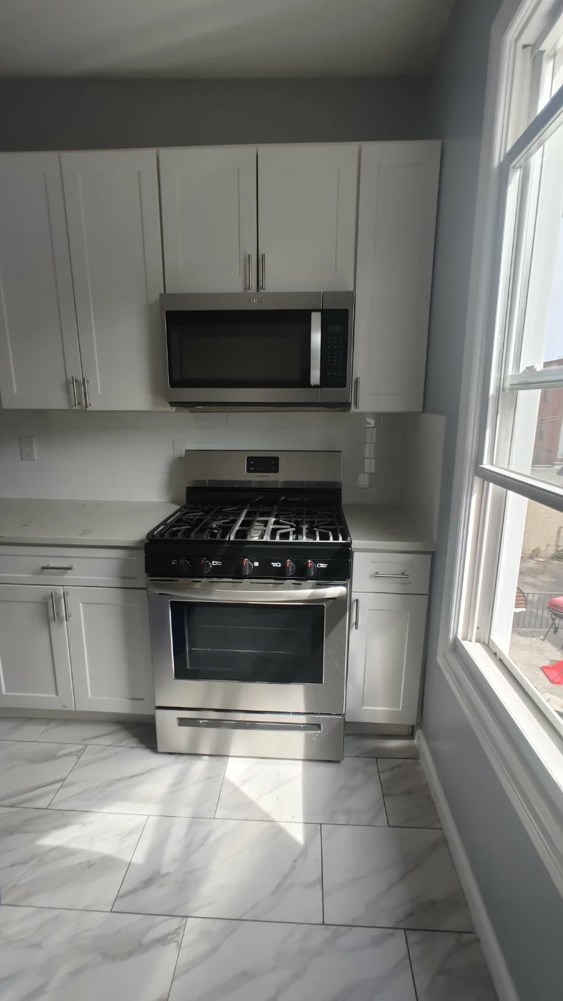 4 bedrooms apartment for rent