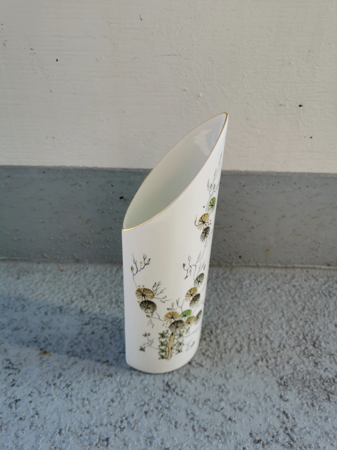 Vintage Jiesia Fine Bone China Vase Floral Gold Trim Lithuania - photo 2